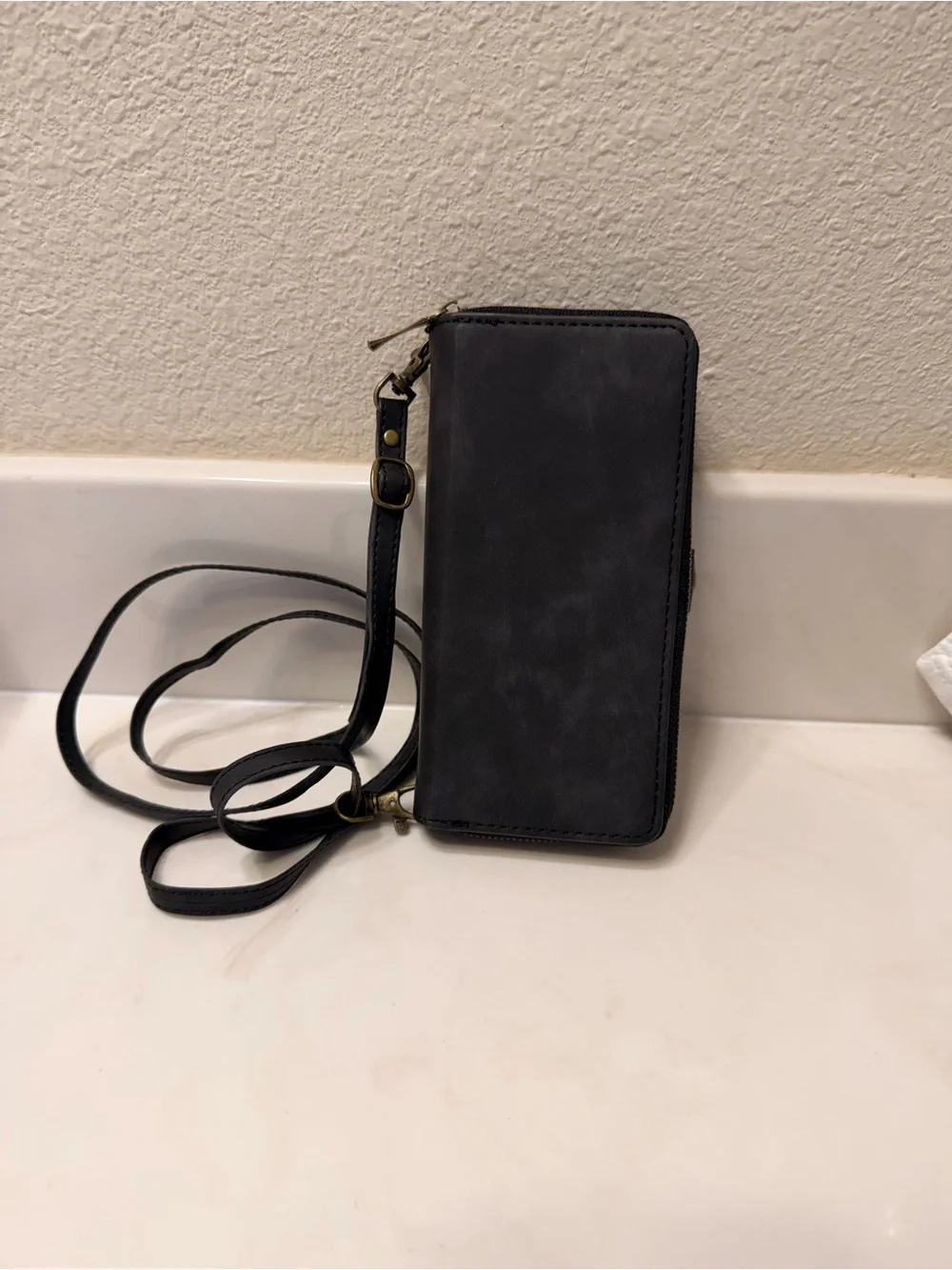 iPhone 14 Pro Max wallet case